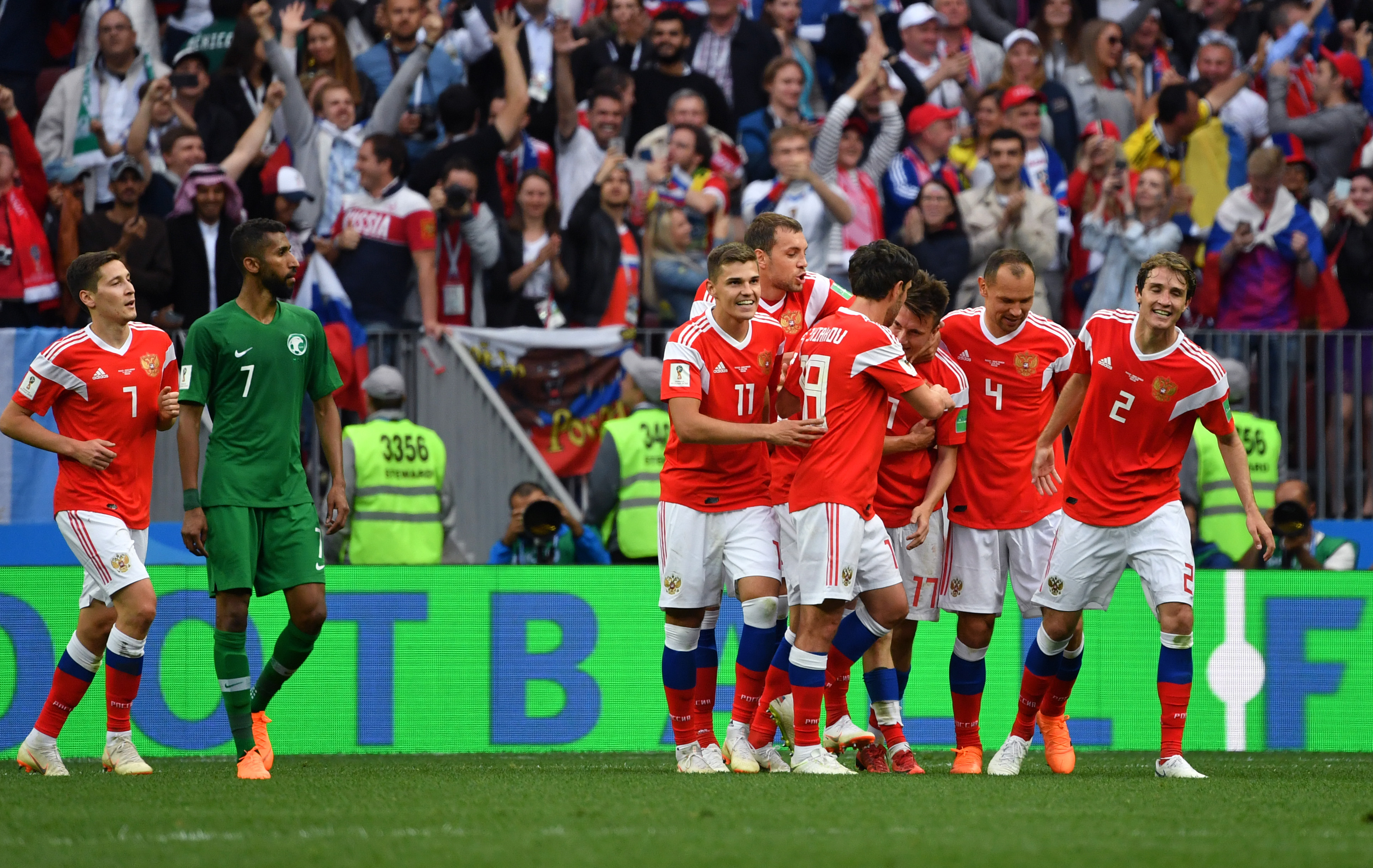 俄罗斯选手在国际赛场上大放异彩